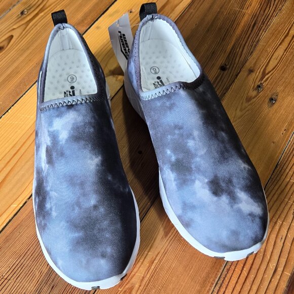 Wave Runner Shoes - Wave Runner TieDye Aqua Sneakers, NWT